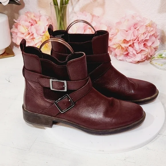 UMBERTO Raffini Tanya Brown Ankle Boots With Buckle Straps Size 9 - Picture 5 of 10